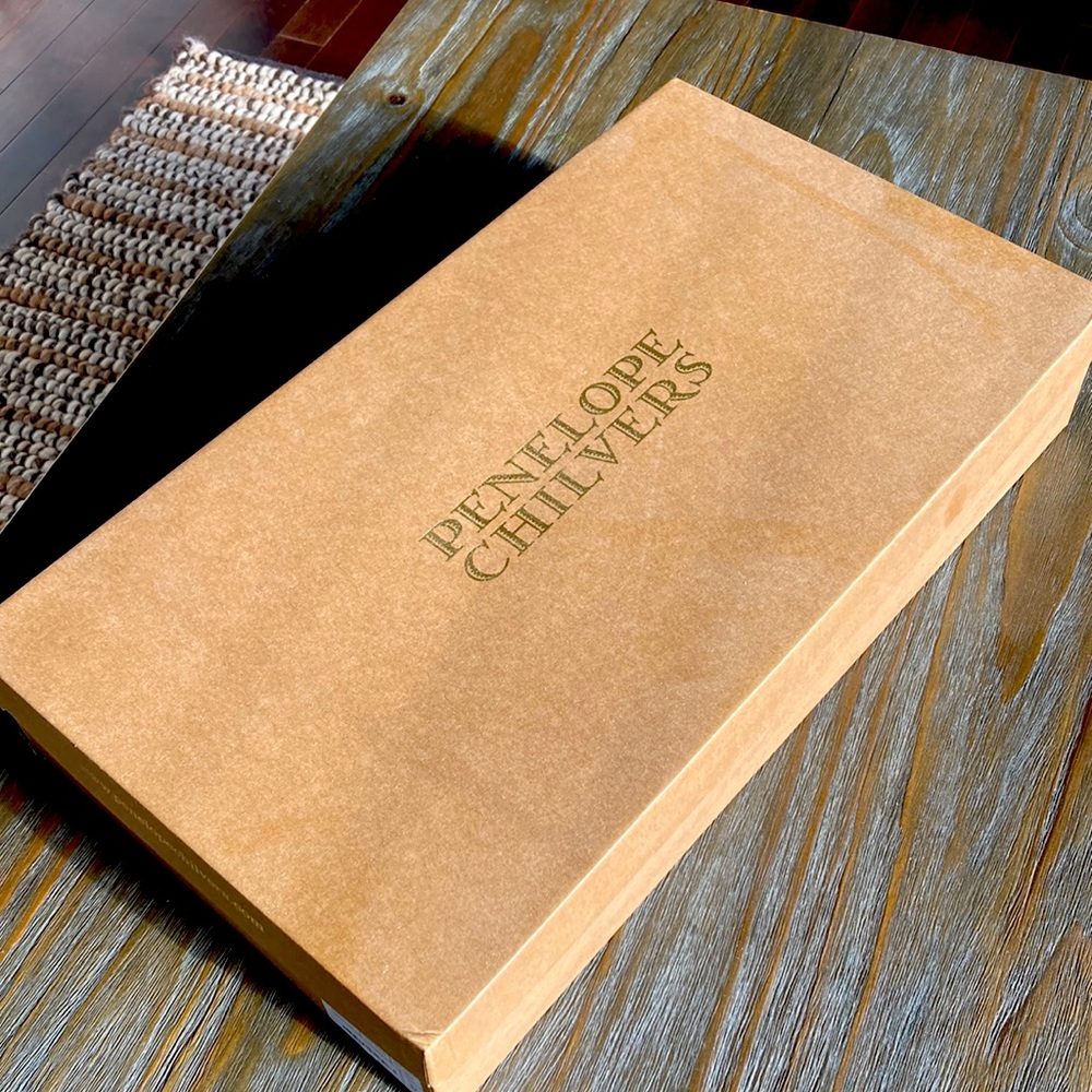 Navy blue Penelope Chilvers tall tasseled boots! Size US7